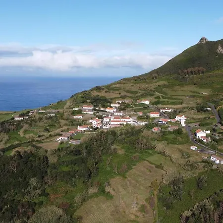 Alojamento Local M&I Lajes das Flores Exterior photo