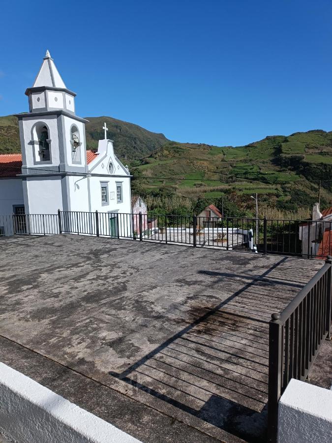 Local M&i Dom wakacyjny Lajes das Flores